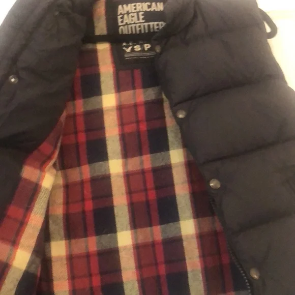 Puffer Vest - Picture 3 of 6